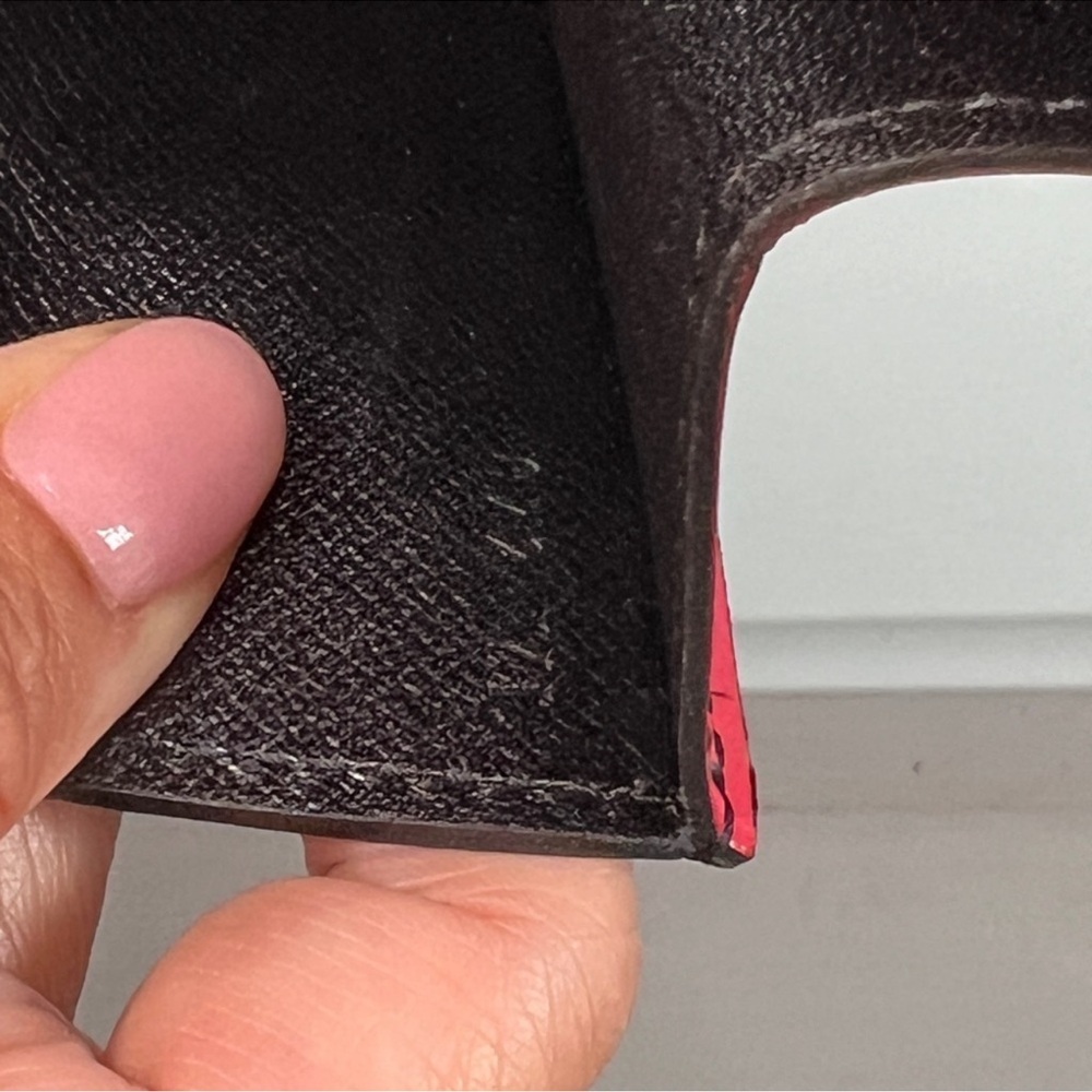 Louis Vuitton Epi Leather Clutch mini bag - Picture 10 of 13